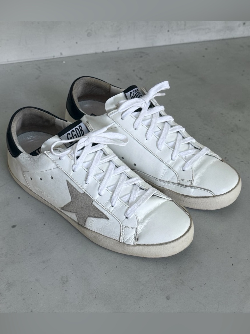 Golden Goose Women’s Superstar White Leather Sneakers! Size 38 EUR/ 8 (US) COA! - Picture 6 of 13